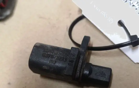 Ford Focus ABS rear brake sensor 3M5T2B372BO 10071162203