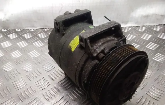 Volvo S60 Air conditioning (A/C) compressor (pump) 8708581