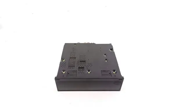 Radio/CD/DVD/GPS head unit