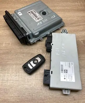 BMW 5 F10 F11 Engine ECU kit and lock set 8513250 9241973