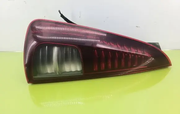 Renault Espace IV Rear/tail lights 8200394722