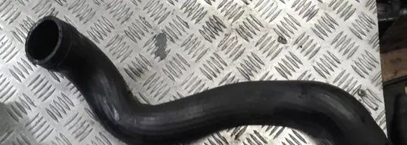 Volvo V70 Intercooler hose/pipe