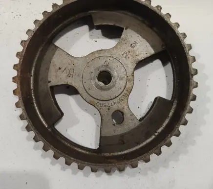 Peugeot 307 Crankshaft gear 9657477580