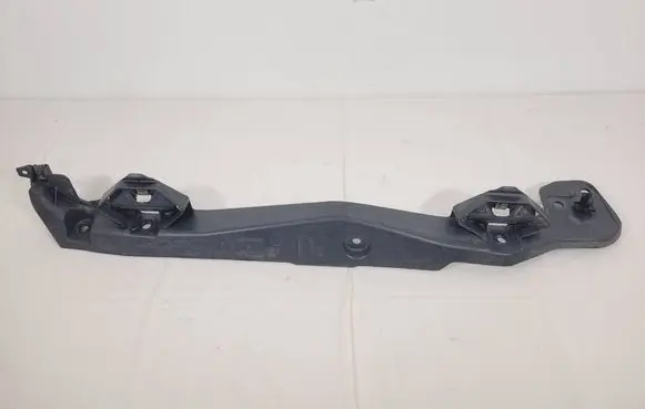 Renault Laguna III Fender mounting bracket 901260001R