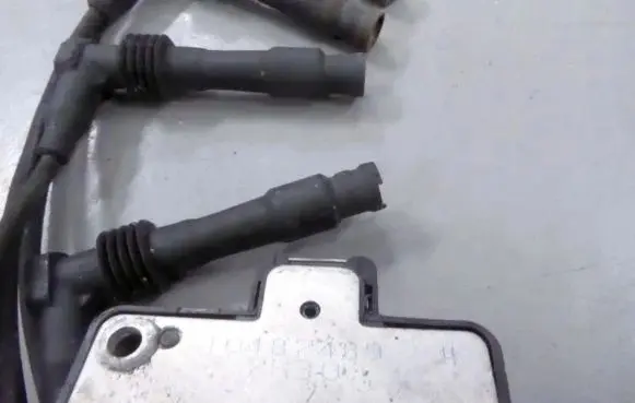 Opel Astra F High voltage ignition coil