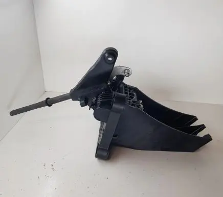 Opel Zafira C Gear shifter/selector 8126600010