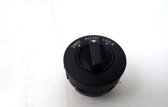 Nissan X-Trail T30 Differential lock switch 