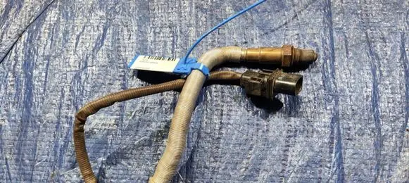 Mercedes-Benz C W205 Lambda probe sensor A0005423100 0258017483
