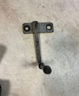 Jeep Grand Cherokee (WJ) Muffler mount bracket/holder 