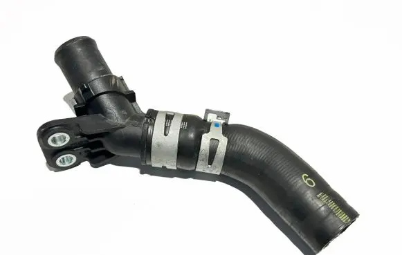 Toyota C-HR I Engine coolant pipe/hose 165770T120 165730T110 21126