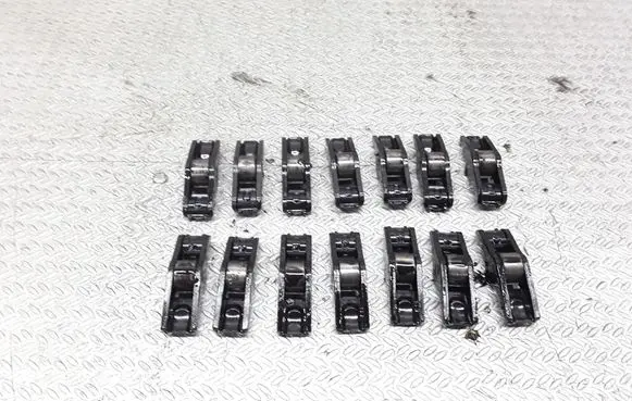 Chrysler Voyager Valve rocker arm 
