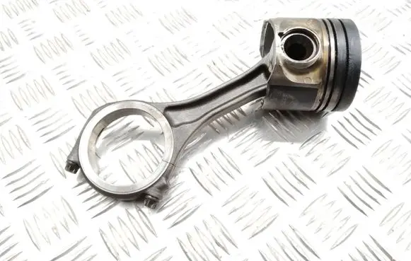 Audi A4 S4 B8 8K Piston with connecting rod 