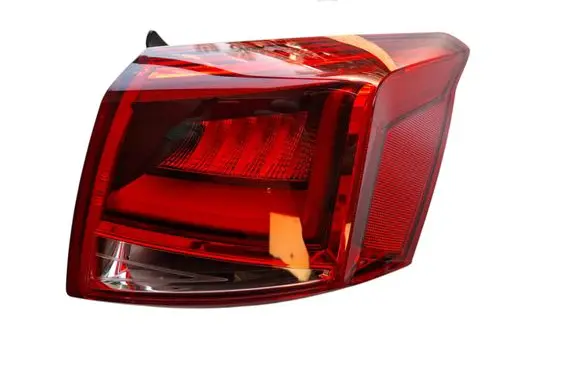 Seat Arona Rear/tail lights 6F9945208B RE2894000101 E28940001