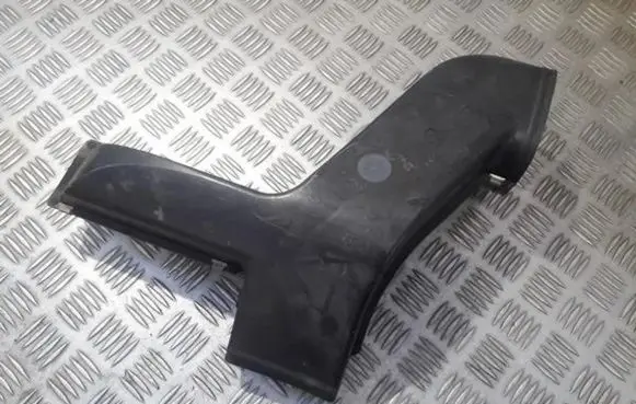 Audi A8 S8 D3 4E Air intake hose/pipe 4e1819802b 4e1819802c