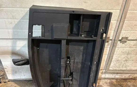 Mitsubishi Outlander Glove box in trunk 7646A416