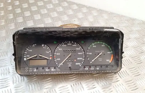 Speedometer (instrument cluster)