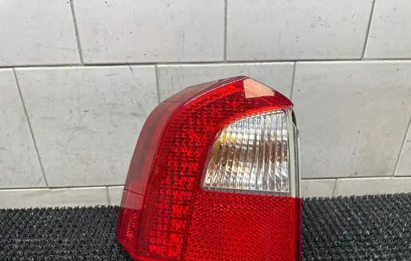 Volvo XC70 Rear/tail lights 30698983