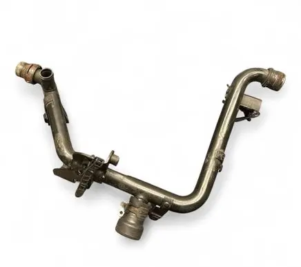 Engine coolant pipe/hose