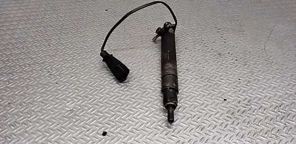 Volkswagen Sharan Fuel injector 038130201F