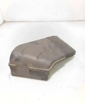 Audi A4 S4 B7 8E 8H Air intake duct part 8E0129617D