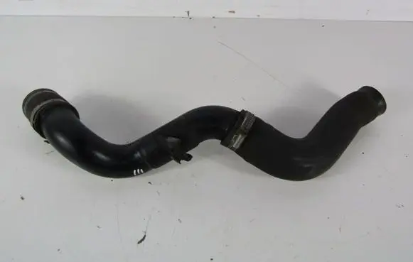 Nissan Note (E11) Air intake hose/pipe 