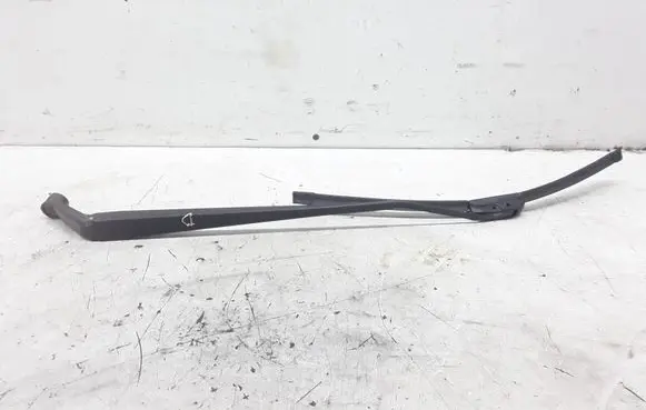 Toyota Avensis T250 Windshield/front glass wiper blade 