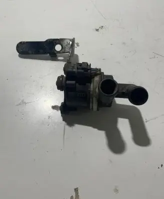 Volkswagen Tiguan Electric auxiliary coolant/water pump 5N0965561A 12402100302