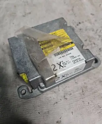 Toyota Avensis T250 Airbag control unit/module 215955102 Z0T9S6STZ 0225002T68