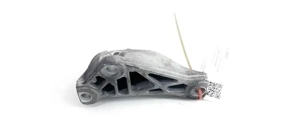 BMW 5 E60 E61 Fuel pump bracket 7804376