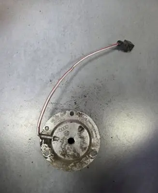 Volkswagen Polo Heater blower motor/fan resistor 032129893