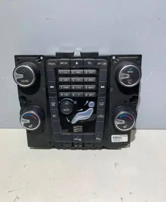Volvo V70 Climate control unit 30795271 SN2000434715 M4483700169