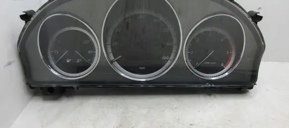Mercedes-Benz C W204 Speedometer (instrument cluster) A2049005702