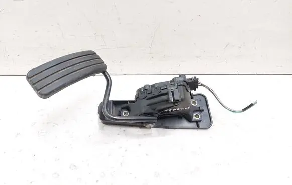 Renault Espace - Grand espace IV Accelerator throttle pedal 8200007513 8200104482