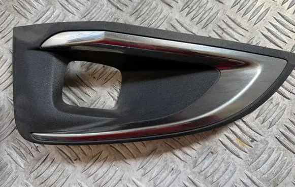 Peugeot 3008 II Front bumper lower grill 9815692677