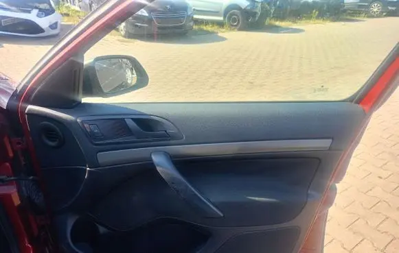 Skoda Octavia Mk1 (1U) Front door card panel trim