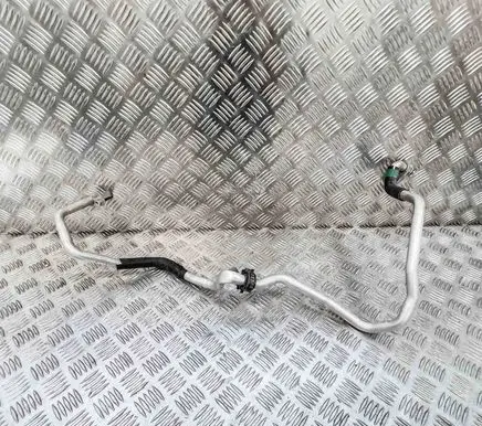 Toyota RAV 4 (XA40) Air conditioning (A/C) pipe/hose