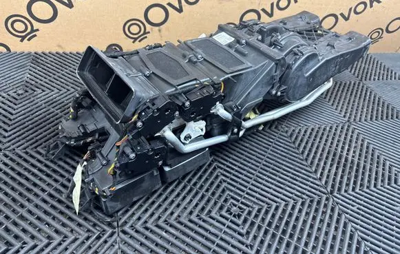 Audi A8 S8 D4 4H Interior heater climate box assembly 4H0820004C CZ4432208982
