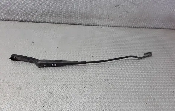 Volkswagen Transporter - Caravelle T4 Front wiper blade arm 701955410