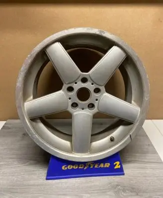 BMW 5 E34 R19 alloy rim X859535