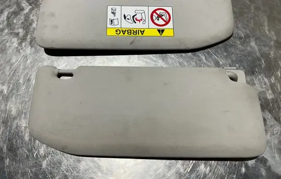 Citroen C4 Cactus Sun visor