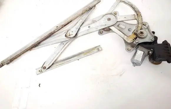 Toyota Corolla Verso AR10 Sliding door window regulator with motor