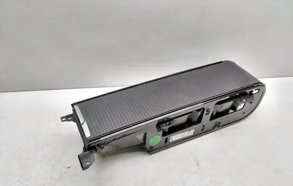 Volvo XC60 Cup holder front 31469622 31469623