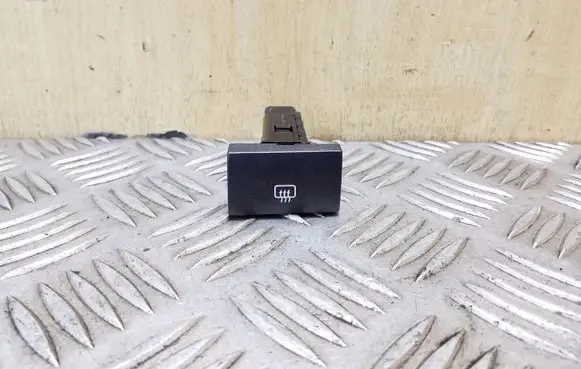 KIA Sorento Windscreen/window heater switch 621W05010 202002962