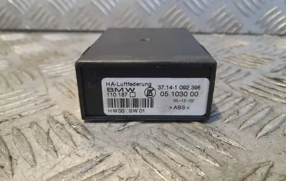 BMW X5 E53 Other control units/modules 37141092396 110187 05103000