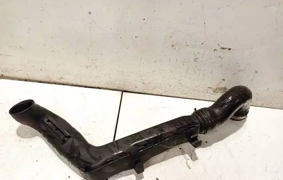 Volkswagen Golf IV Intercooler hose/pipe 1j0145770q