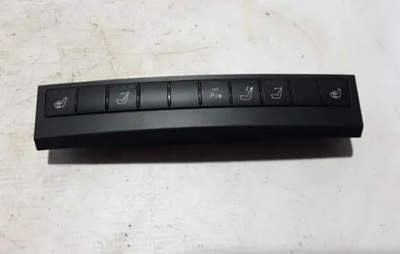 Mercedes-Benz E C207 W207 Seat heating switch A2079050751