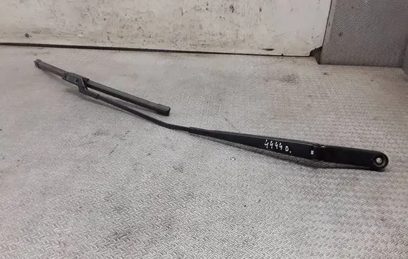 Volkswagen PASSAT CC Windshield/front glass wiper blade 3C8955410