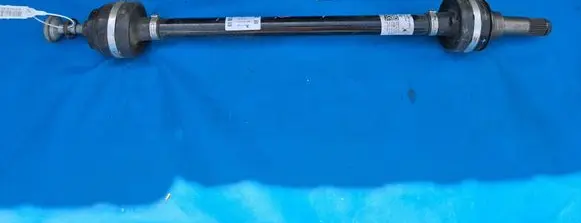 BMW X3 G01 Rear driveshaft 8679939 33208679939