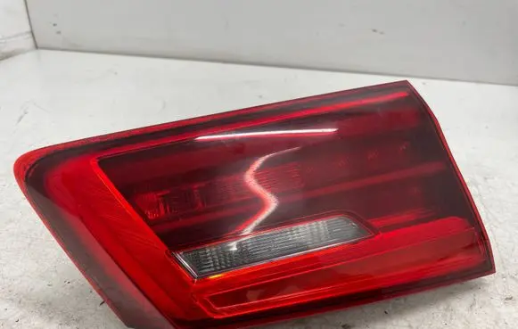 BMW 5 G30 G31 Tailgate rear/tail lights 630341