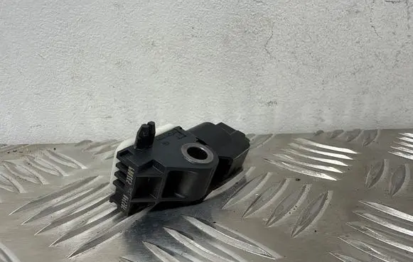 Volvo V70 Airbag deployment crash/impact sensor 31264395